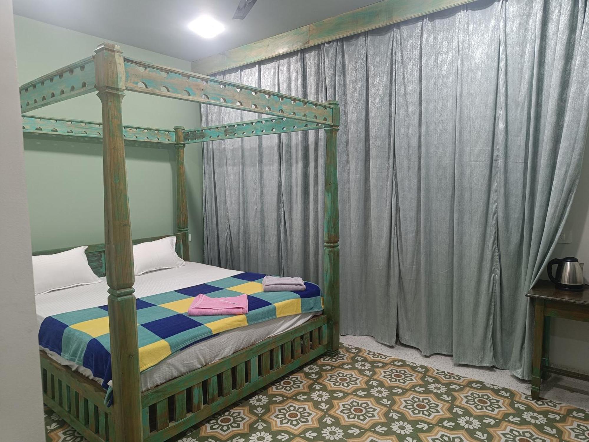 Lavish Exotic Hotel & Apartments Arambol Dış mekan fotoğraf